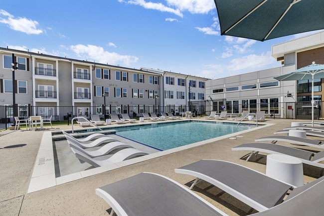 Birchway Quarry Falls in Fort Worth, TX - Foto de edificio - Building Photo