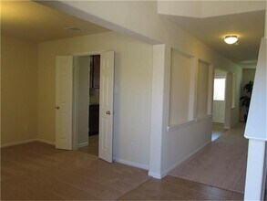 10439 Lauren Creek Dr in Baytown, TX - Building Photo - Building Photo