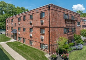 Mt. Airy Manor Apartments