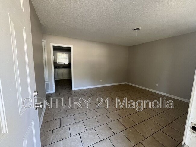 2425 Amsterdam Dr in Augusta, GA - Building Photo - Building Photo