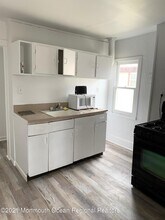 154 Ridge Ave-Unit -2 in Asbury Park, NJ - Building Photo - Building Photo