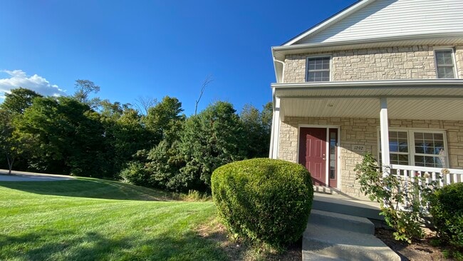 property at 1292 S Cobble Creek Cir