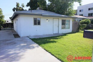 415 Minner Ave in Bakersfield, CA - Building Photo