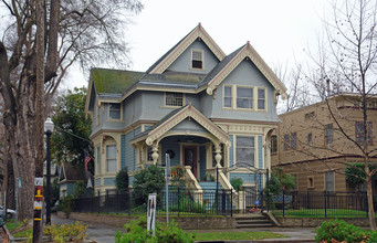 2630-2632 I St in Sacramento, CA - Building Photo - Building Photo