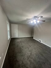 1550 W 45th St in Erie, PA - Foto de edificio - Building Photo