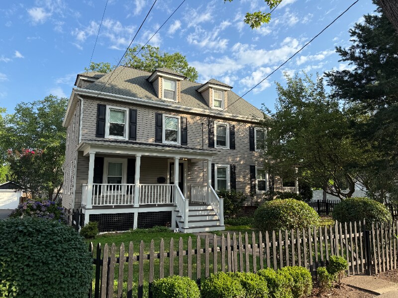 56 Greenwood Ave in Madison, NJ - Foto de edificio