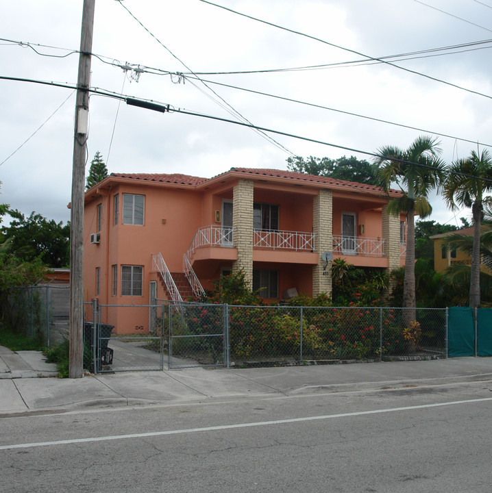 455 NE 62nd St in Miami, FL - Foto de edificio