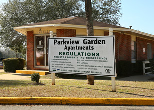 Parkview Garden Apartments in Quincy, FL - Building Photo - Building Photo