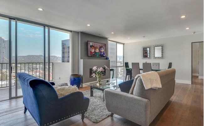 2160 Century Park E in Los Angeles, CA - Building Photo - Building Photo