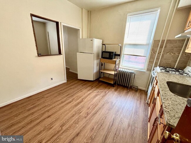 property at 1430 S 9th St