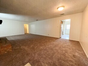 2402 Paul Revere St-Unit -2402 B Paul Revere Street in Temple, TX - Building Photo - Building Photo