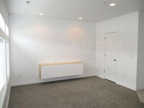 84 N 1100 W in Farmington, UT - Building Photo - Building Photo