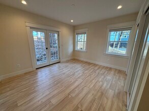 480 SE Reed Market Rd in Bend, OR - Building Photo - Building Photo