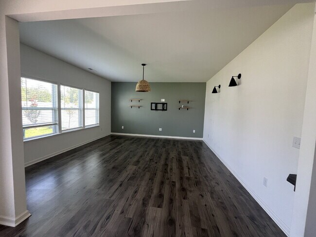 4028 Centerpiece Ct in High Point, NC - Building Photo - Building Photo