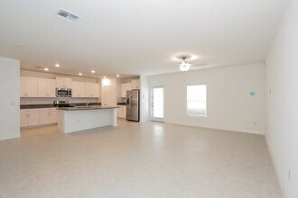 17903 Blissful Stars Dr in Lutz, FL - Building Photo - Building Photo