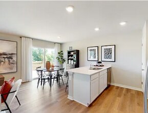 3393 Dreusicke Dr in Coralville, IA - Building Photo - Building Photo