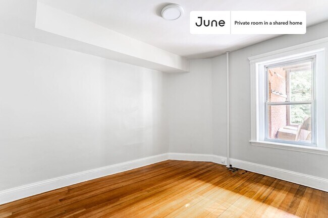 Private bedroom in 4 bed/2 bath Home in Boston, MA - Building Photo - Building Photo