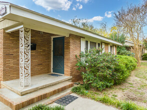 3300 Adeline Dr in Waco, TX - Foto de edificio - Building Photo