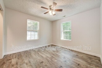 1320 Old Hag Holw Wy in Sevierville, TN - Building Photo - Building Photo