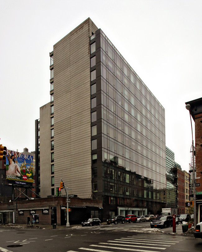 505 Greenwich St in New York, NY - Foto de edificio - Building Photo