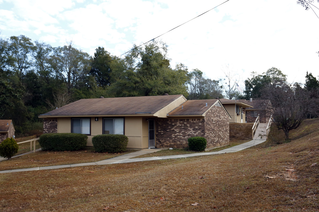 Shadow Ridge Retirement Center in Citronelle, AL - Building Photo