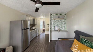 84-965-965 Farrington Hwy in Waianae, HI - Building Photo - Building Photo