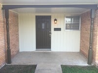 601 Mimosa Dr photo'