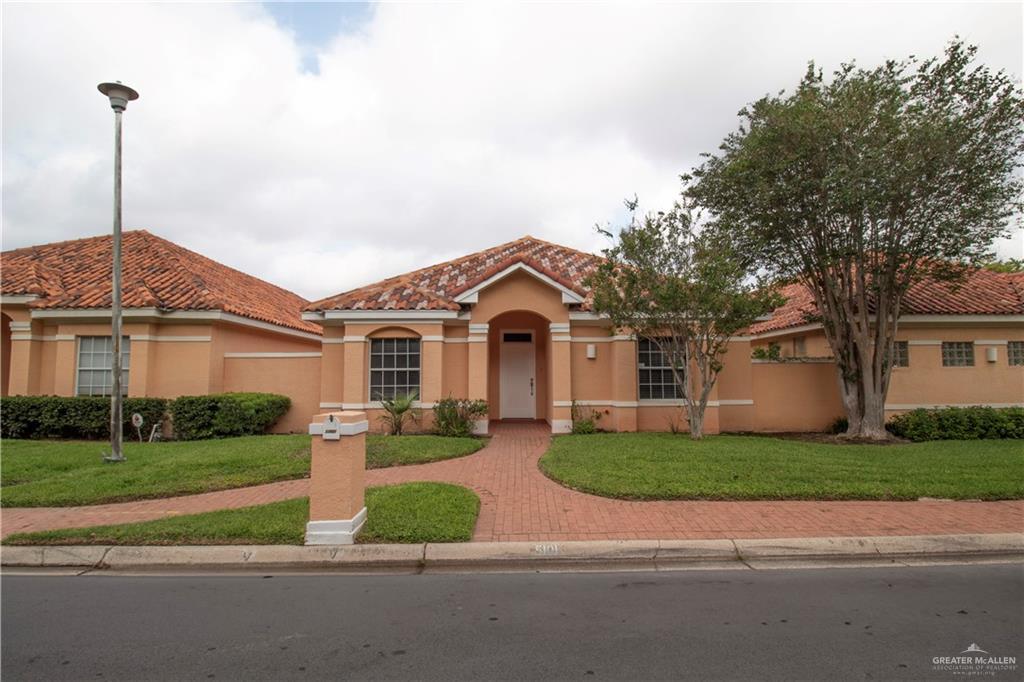 5101 N 1st Ln in McAllen, TX - Building Photo