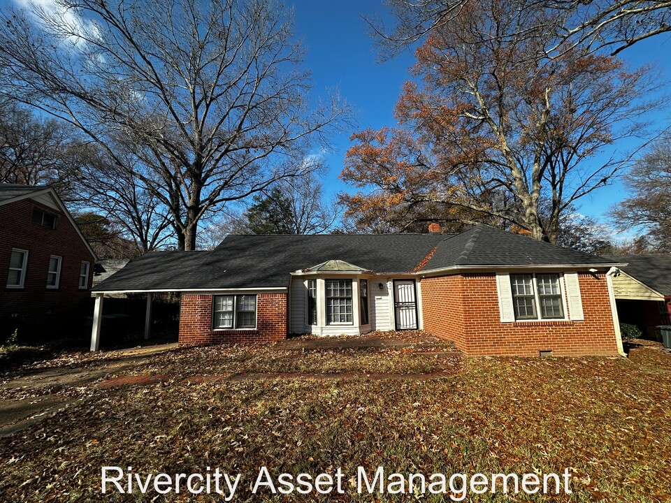 985 Echles St in Memphis, TN - Building Photo