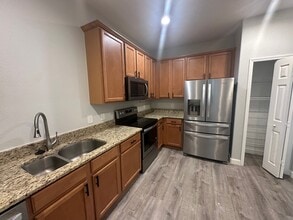 4209 Austen Falls Ln in Orlando, FL - Building Photo - Building Photo