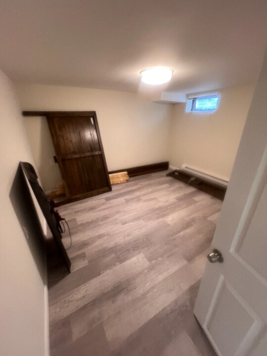 165 Sterling Rd in Elmont, NY - Building Photo