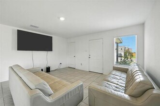 9788 Skyhawk Ave in Fort Worth, TX - Building Photo - Building Photo