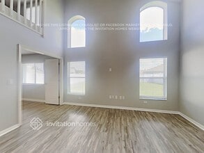 3933 Hampton Hills Dr in Lakeland, FL - Foto de edificio - Building Photo