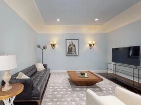 216 S Orange Dr in Los Angeles, CA - Building Photo