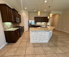 137 Navigator Dr in Austin, TX - Building Photo - Building Photo