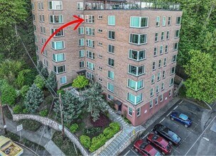 1205 SW Cardinell Dr in Portland, OR - Building Photo - Building Photo