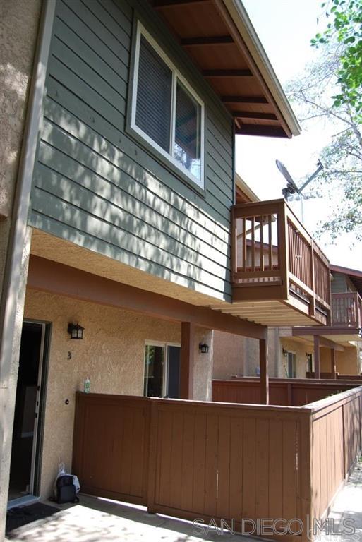 207 Westlake Dr in San Marcos, CA - Building Photo - Building Photo