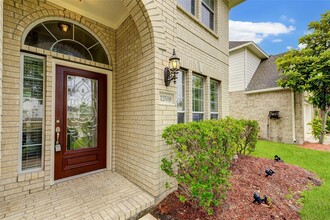 12509 Stonebrook Dr in Pearland, TX - Building Photo - Building Photo