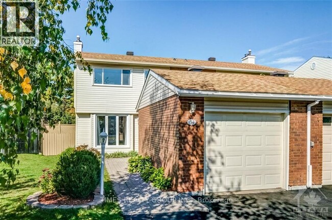 property at 34 Burnetts Grove Cir