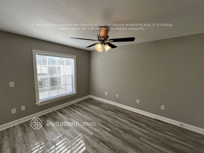 180 Carol Susan Ln in Fort Pierce, FL - Building Photo - Building Photo