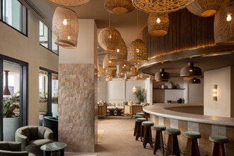 Emmi Midtown in Atlanta, GA - Building Photo - Building Photo