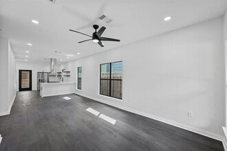 914 E 50th St in Austin, TX - Building Photo - Building Photo