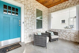 339 Wilkens Ave in San Antonio, TX - Building Photo - Building Photo