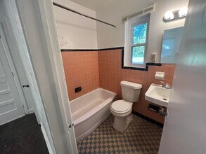 879 Campus Cir in Tallahassee, FL - Building Photo - Building Photo