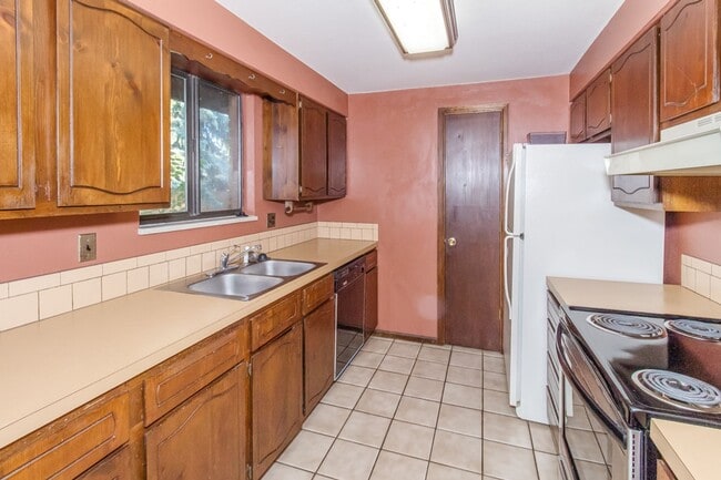 1692 S Juliana Ave in Loveland, CO - Building Photo - Building Photo