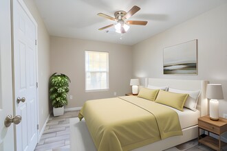 4504 Bob Hall Rd in Orange, TX - Building Photo - Building Photo