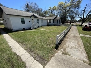 2212 23rd Ave in Gulfport, MS - Building Photo - Building Photo