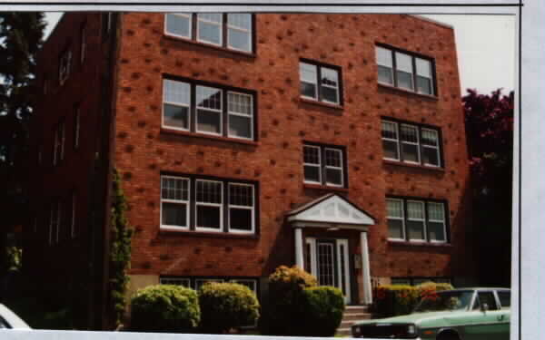 426 E Bellevue Ave in Seattle, WA - Foto de edificio - Building Photo