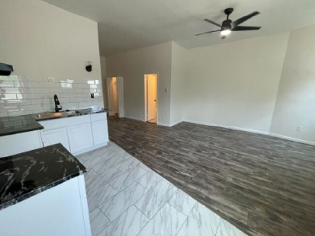 34-36-36 Albany Ave in Green Island, NY - Building Photo - Building Photo