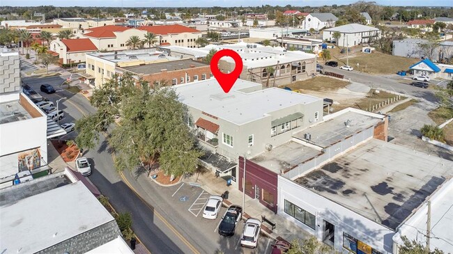 property at 35 N 6th St